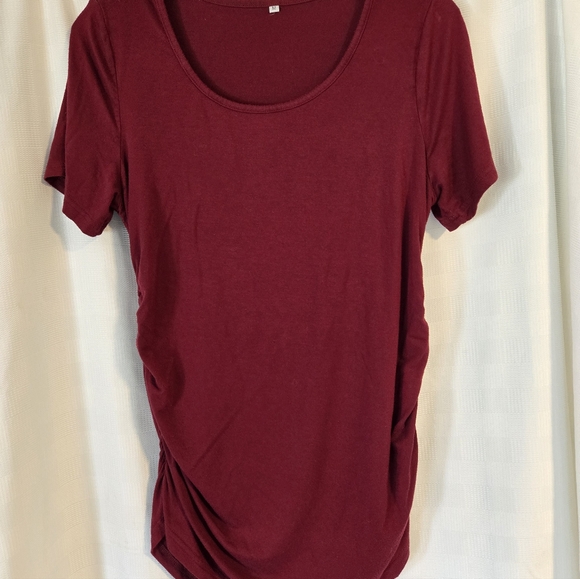 Women's Multi-Color Maternity Tops - Picture 8 of 9